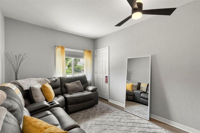 4832 5TH STREET S, St Petersburg, FL 33705