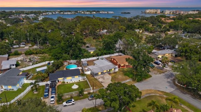 4832 5TH STREET S, St Petersburg, FL 33705