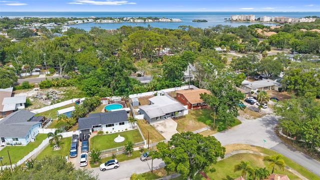 4832 5TH STREET S, St Petersburg, FL 33705