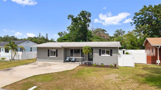 4832 5TH STREET S, St Petersburg, FL 33705