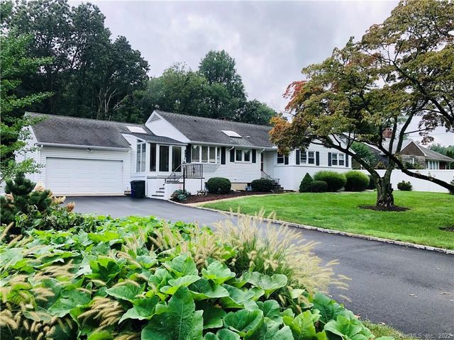 249 New Canaan Avenue, Norwalk, CT 06850