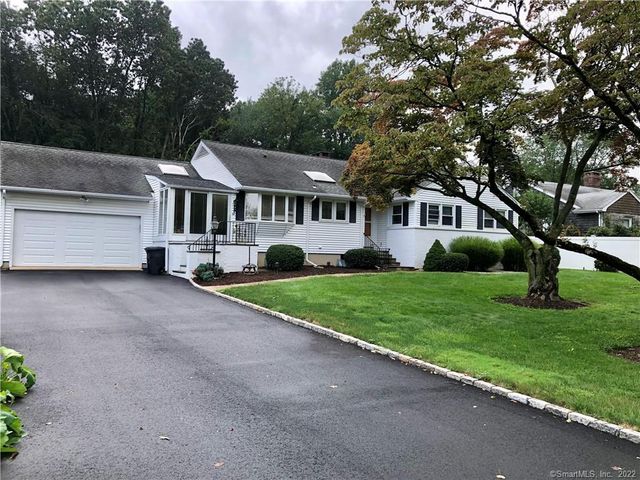 249 New Canaan Avenue, Norwalk, CT 06850