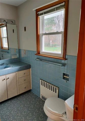 249 New Canaan Avenue, Norwalk, CT 06850