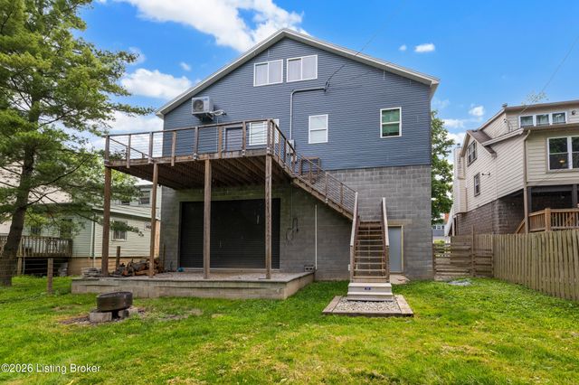 904 W Riverside Dr, Louisville, KY 40207