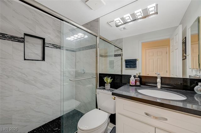 8591 Heather Downs Drive, Las Vegas, NV 89113