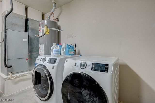 8591 Heather Downs Drive, Las Vegas, NV 89113