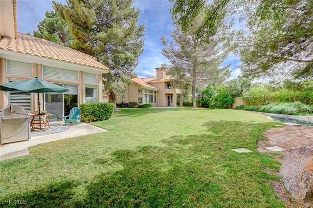 8591 Heather Downs Drive, Las Vegas, NV 89113