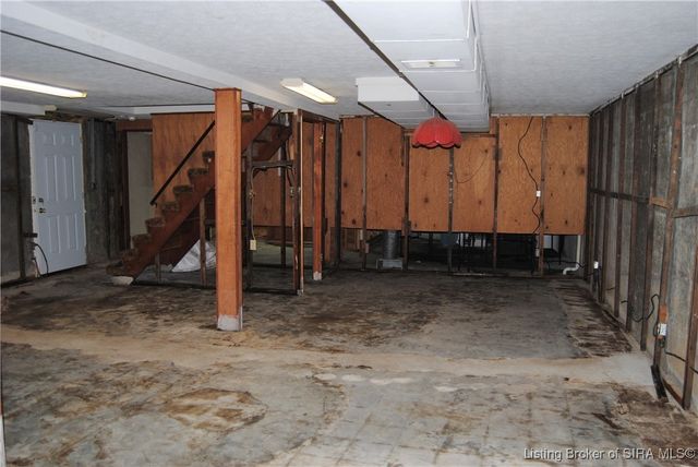 1505 Laib Drive, New Albany, IN 47150