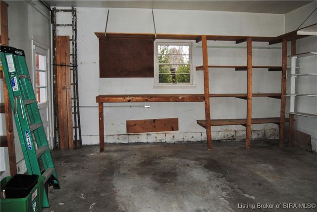 1505 Laib Drive, New Albany, IN 47150