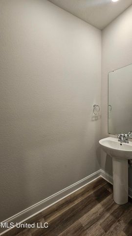 7865 Reagan Court, Ocean Springs, MS 39564