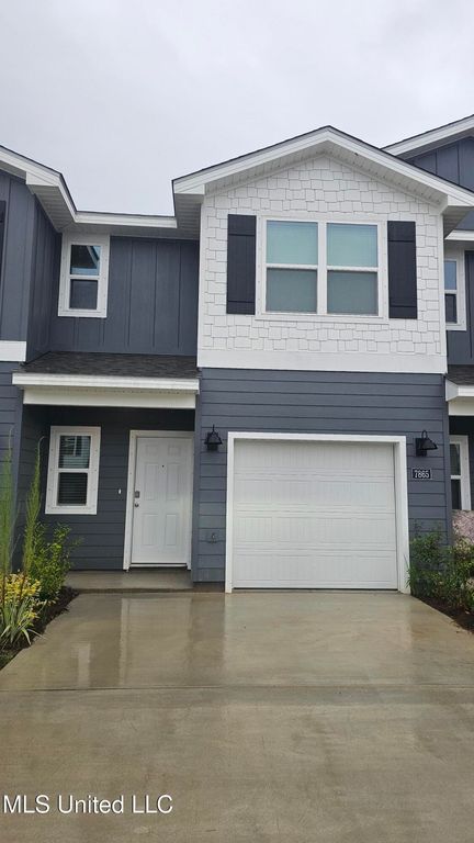 7865 Reagan Court, Ocean Springs, MS 39564