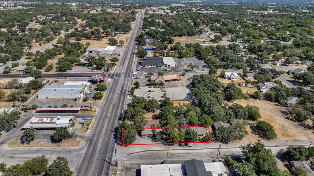 103 E 3rd Street, Weatherford, TX 76086 — photo 2