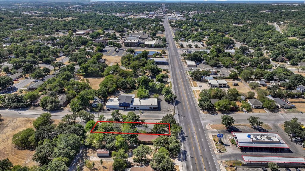 103 E 3rd Street, Weatherford, TX 76086 — photo 4