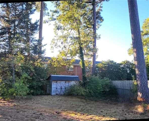 78 Henry Clay RD, Newport News, VA 23601