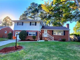 78 Henry Clay RD, Newport News, VA 23601