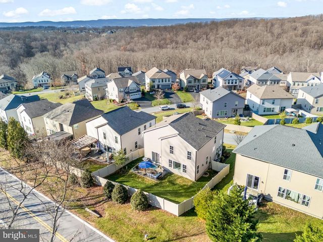 9915 ARAPAHOE RD, New Market, MD 21774