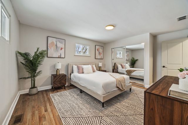 5428 W 91st Street, Oak Lawn, IL 60453