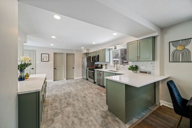 5428 W 91st Street, Oak Lawn, IL 60453