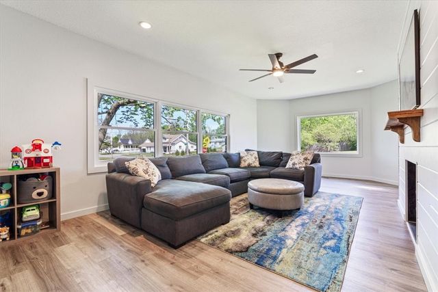 501 SE Main Street, Gravette, AR 72736