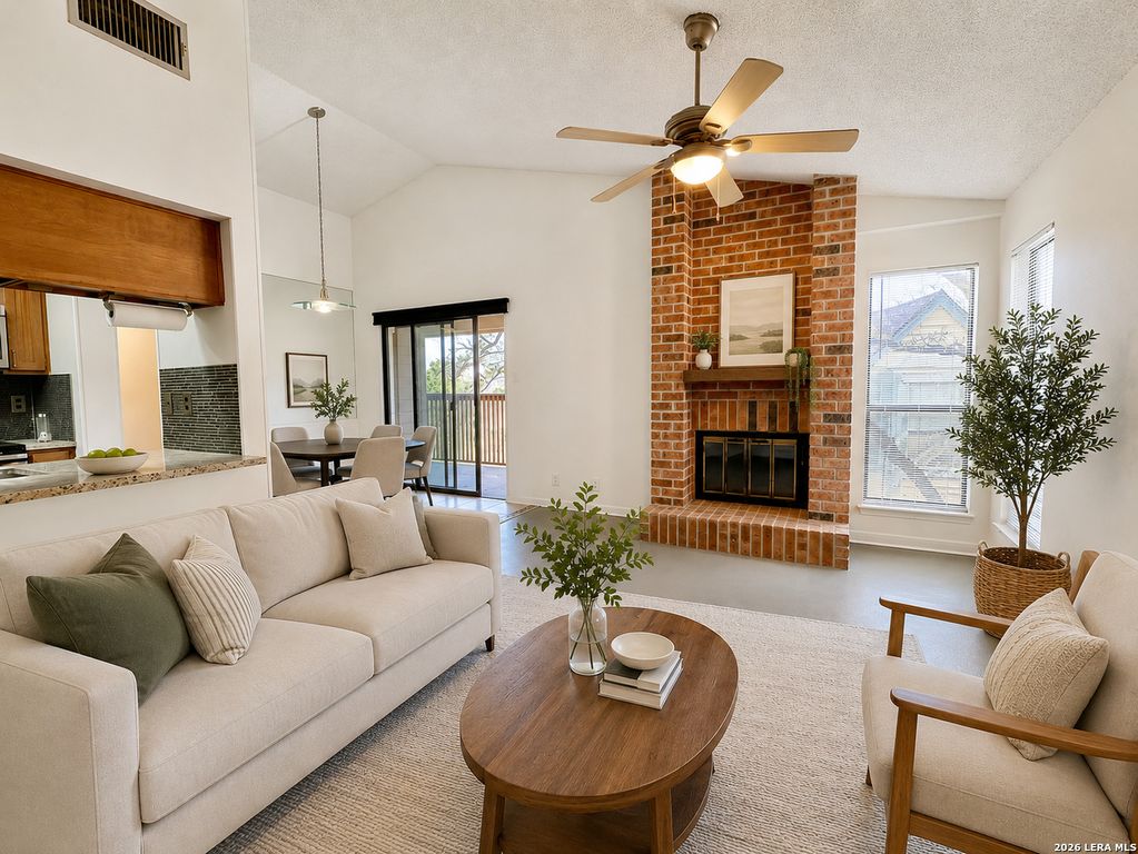 4839 Brandeis St Apt 224, San Antonio, TX 78249