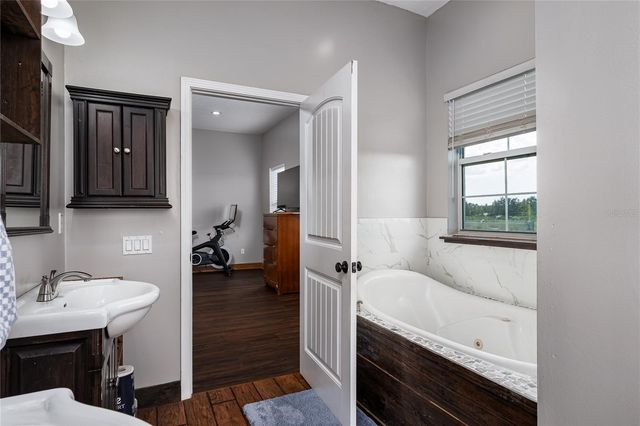 10619 BUD RHODEN ROAD, Palmetto, FL 34221