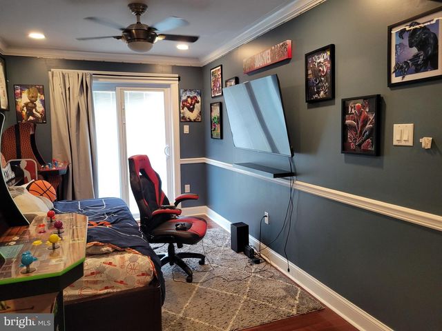 1547 HULSEMAN ST, Philadelphia, PA 19145