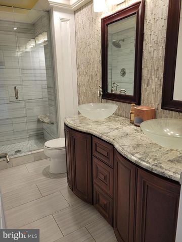 1547 HULSEMAN ST, Philadelphia, PA 19145