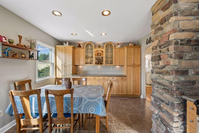 742 Idaho Avenue W, Saint Paul, MN 55117