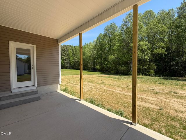 205 Mangrove Court, Four Oaks, NC 27524