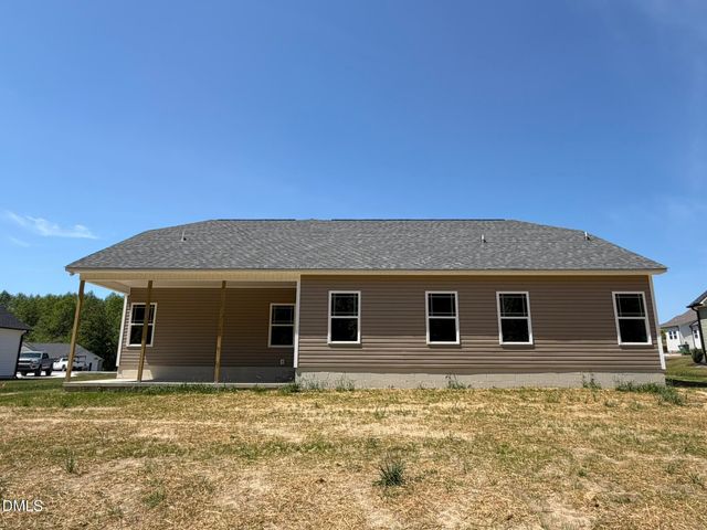 205 Mangrove Court, Four Oaks, NC 27524