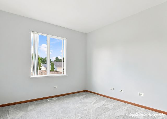610 Cartwright Trail, Mchenry, IL 60050
