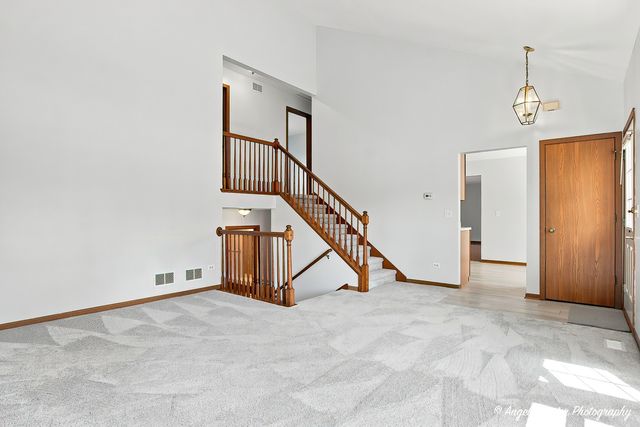 610 Cartwright Trail, Mchenry, IL 60050