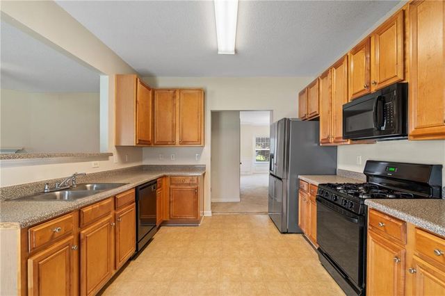 4962 Wewatta Street SW, Atlanta, GA 30331