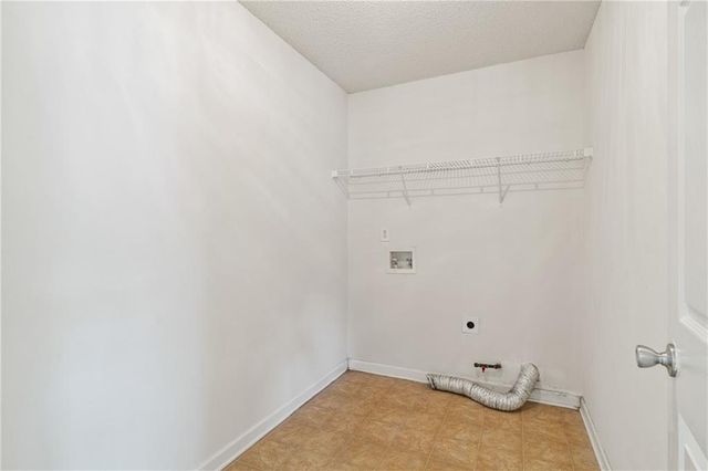 4962 Wewatta Street SW, Atlanta, GA 30331