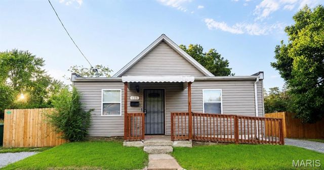 625 Falling Springs Road, Cahokia, IL 62206