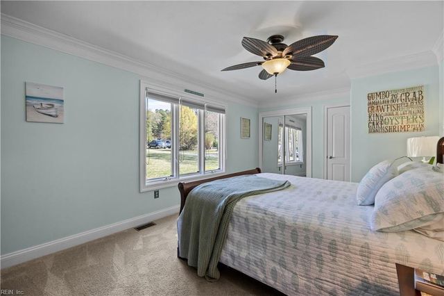 8560 Victory Hill LN, Hayes, VA 23072