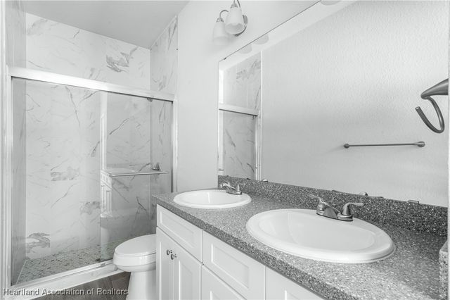 1436 Las Villas Blvd, Sebring, FL 33870