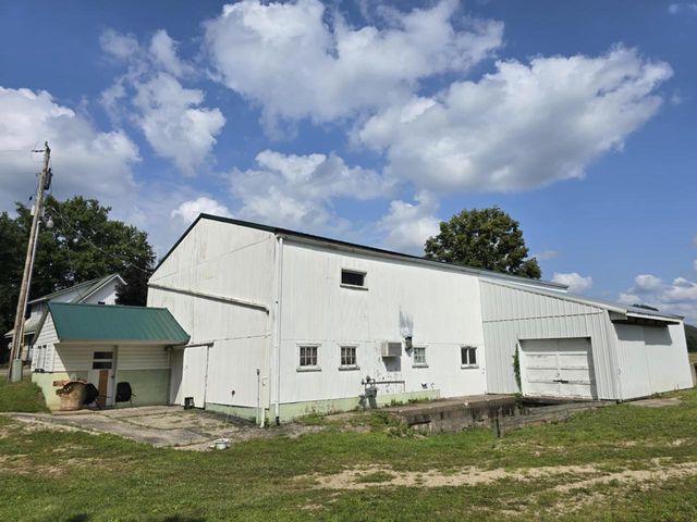 47298 Honey Farm Road, Gays Mills, WI 54631