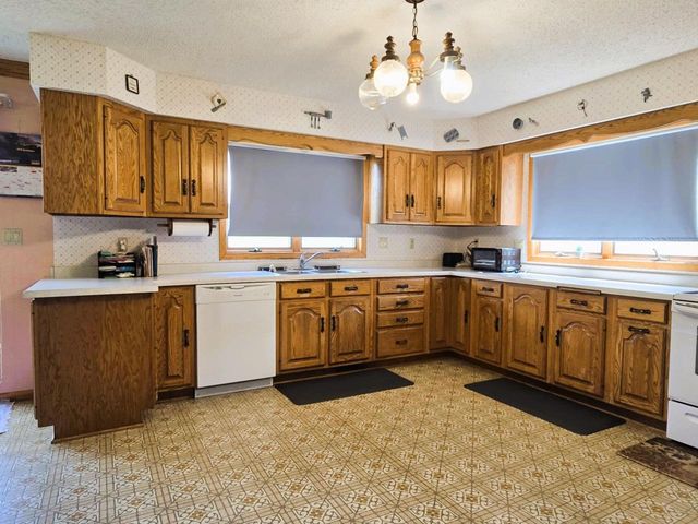 47298 Honey Farm Road, Gays Mills, WI 54631