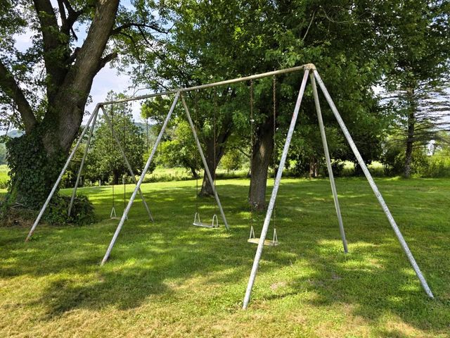 47298 Honey Farm Road, Gays Mills, WI 54631