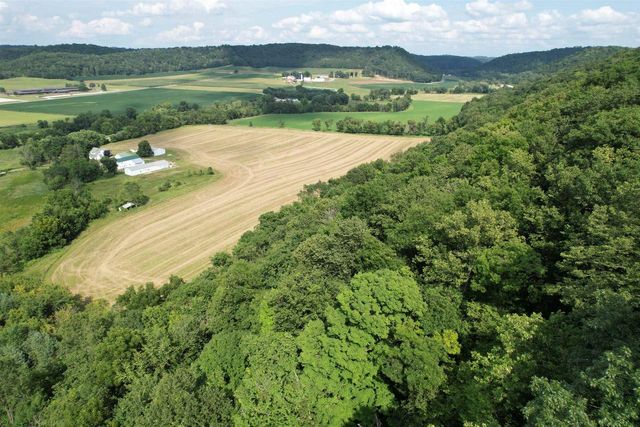 47298 Honey Farm Road, Gays Mills, WI 54631