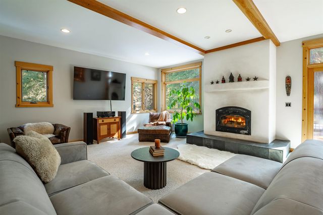 615 Woodchuck Drive, Carnelian Bay, CA 96140