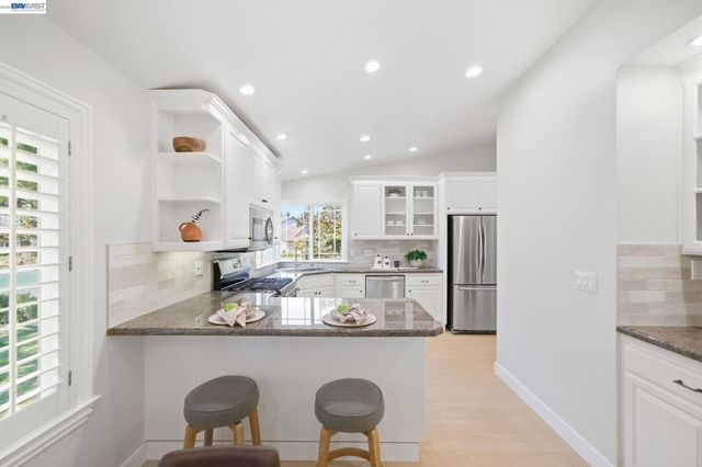 3704 Anderhan Pl, San Ramon, CA 94583