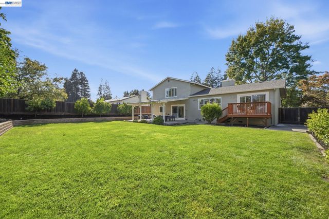 3704 Anderhan Pl, San Ramon, CA 94583