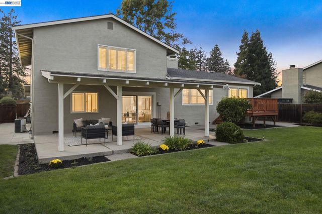3704 Anderhan Pl, San Ramon, CA 94583