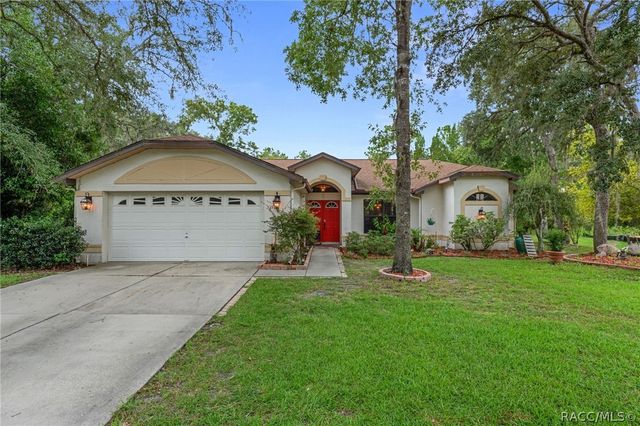11 Tupelo Court, Homosassa, FL 34446