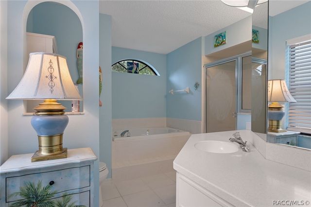 11 Tupelo Court, Homosassa, FL 34446