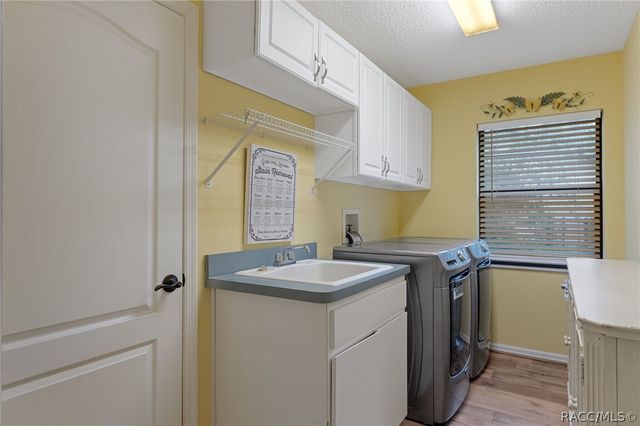 11 Tupelo Court, Homosassa, FL 34446