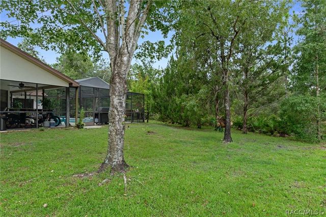 11 Tupelo Court, Homosassa, FL 34446
