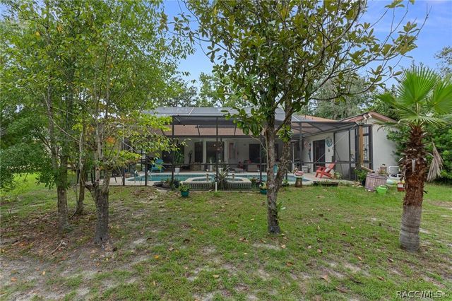 11 Tupelo Court, Homosassa, FL 34446